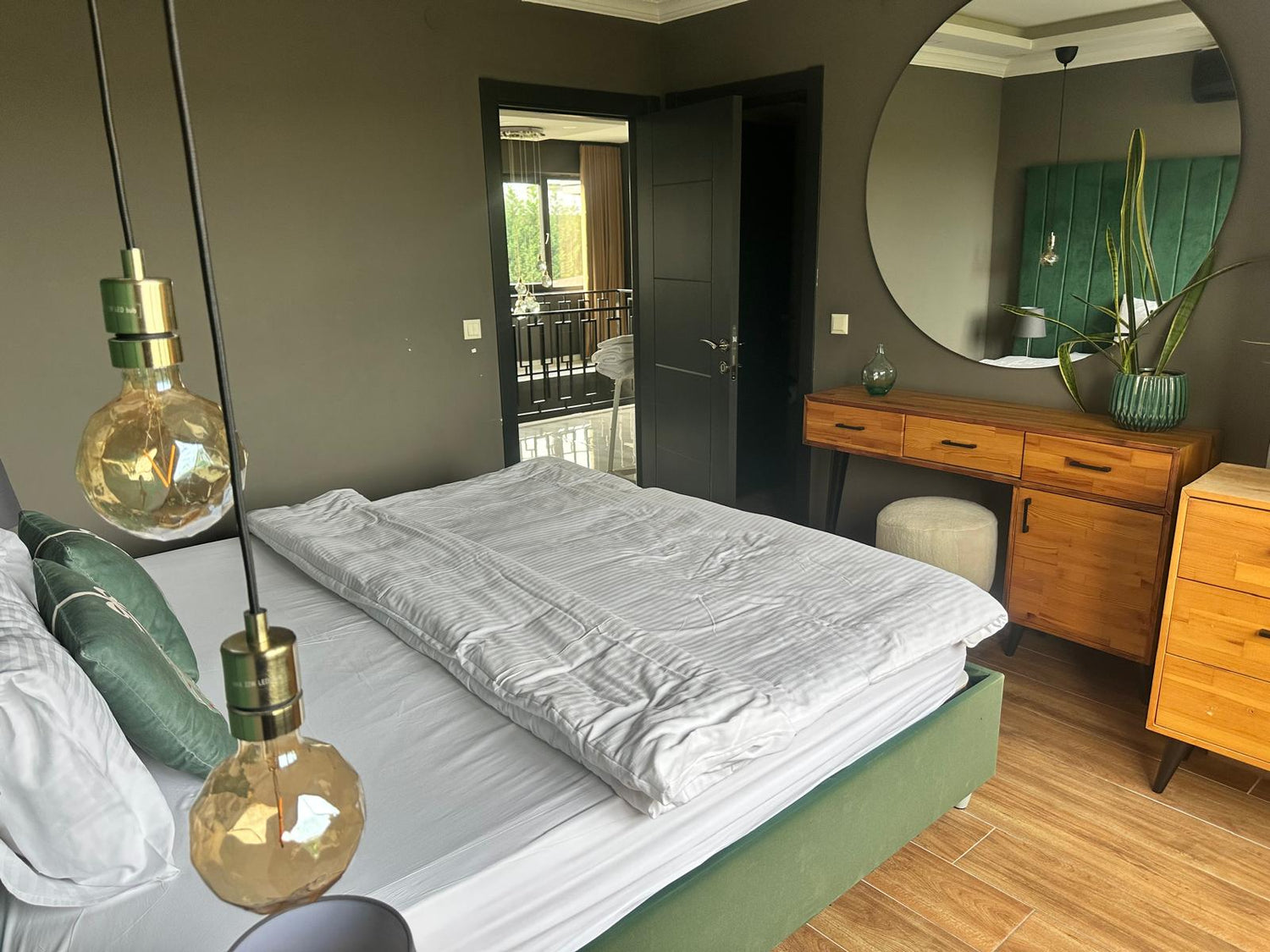 How Soft Color Palettes Support Emotional Balance at Home