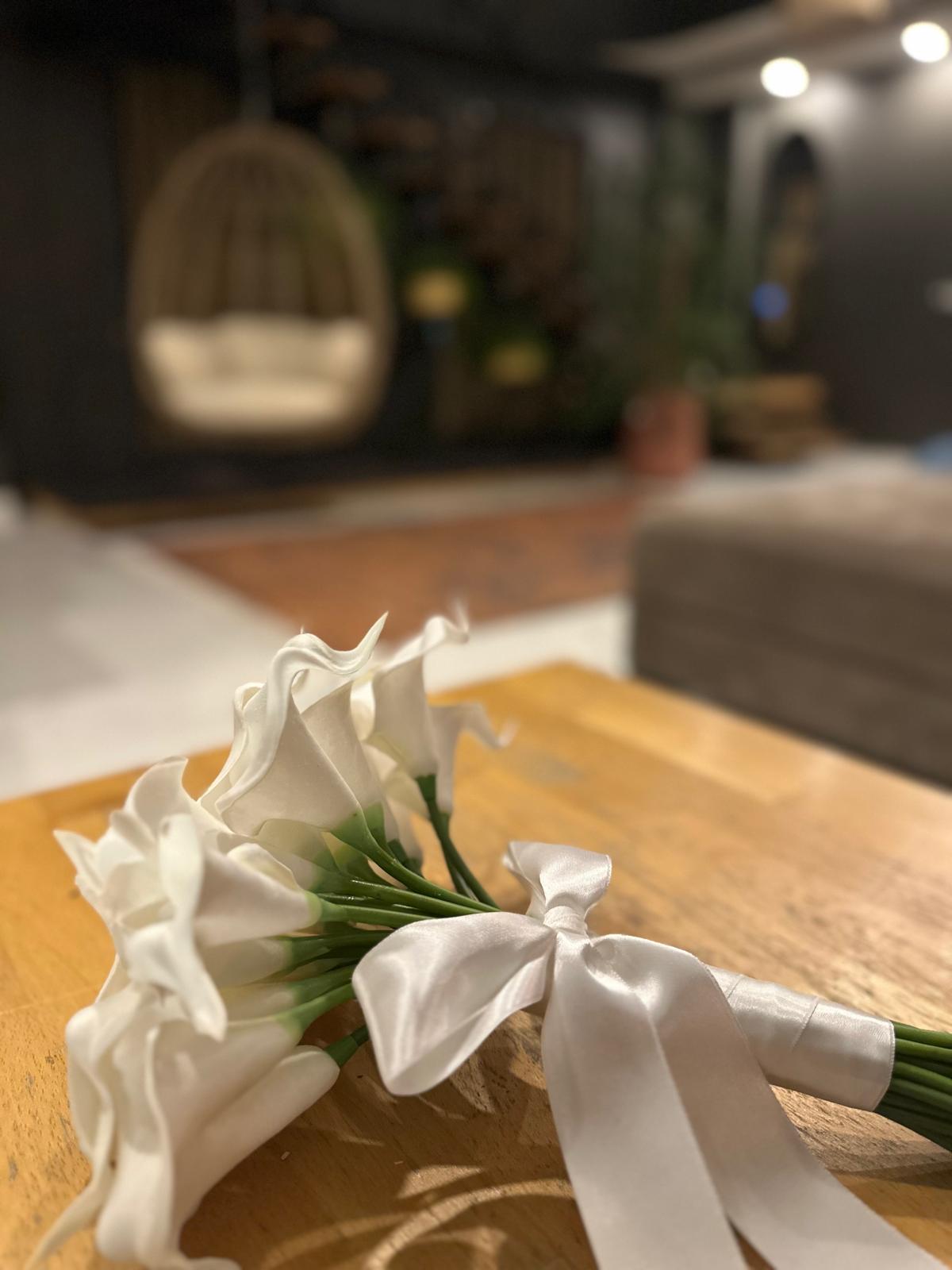 Classic Calla Bridal Bouquet | Calm Luxury Wedding Ritual Flowers