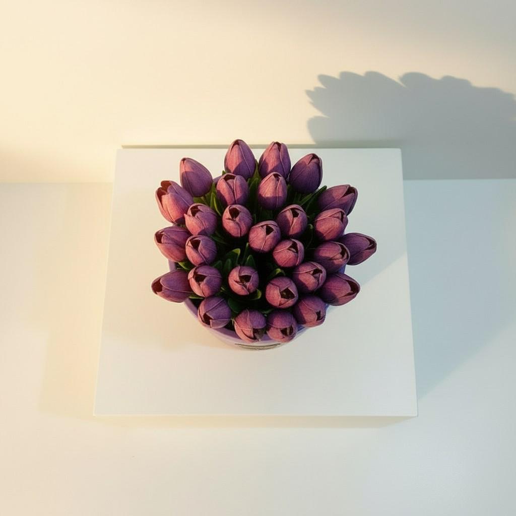 Lavender Peace Medium Vase — Soft Serenity Decorative Piece (20x20 cm)