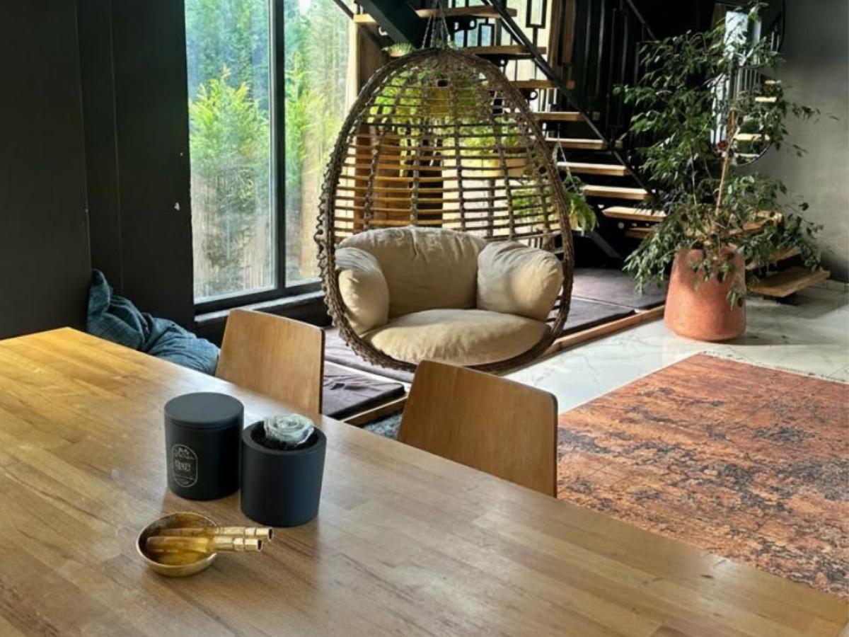 How Structured Warmth Builds Confidence at Home