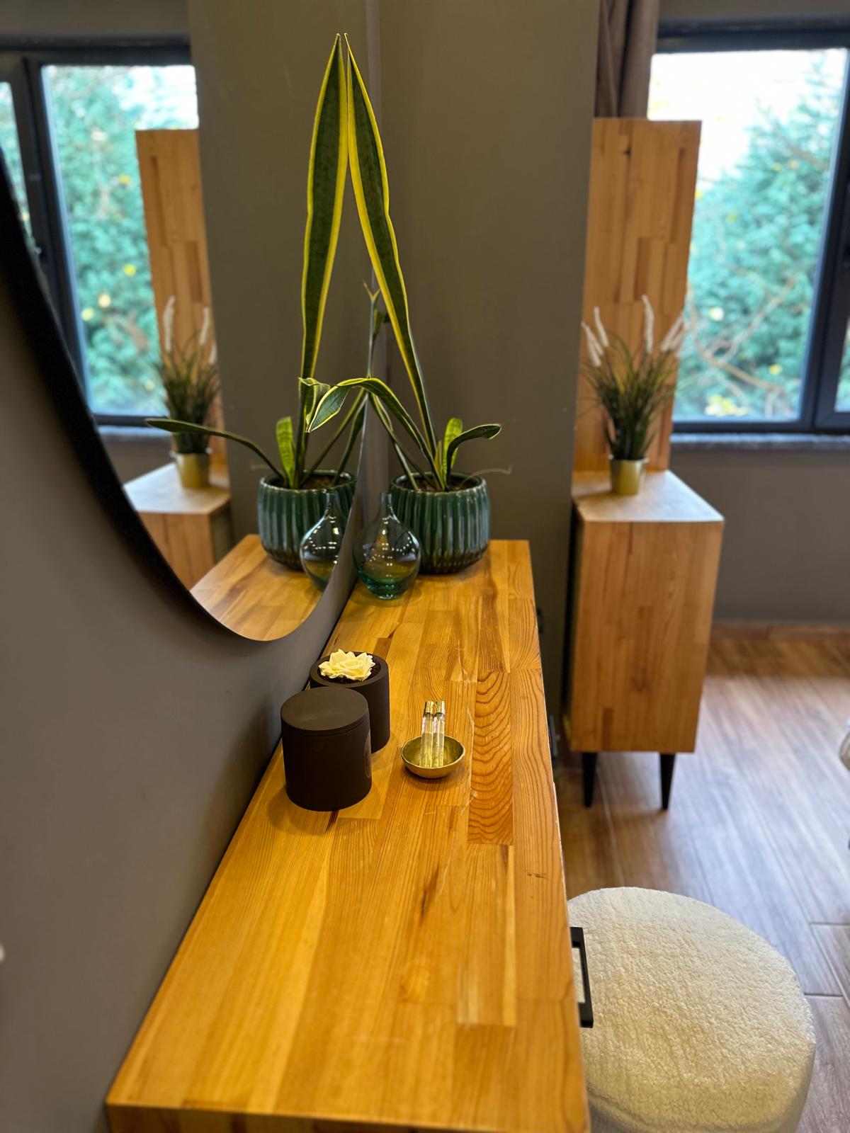 How Fragrance Defines the Emotional Purpose of a Room