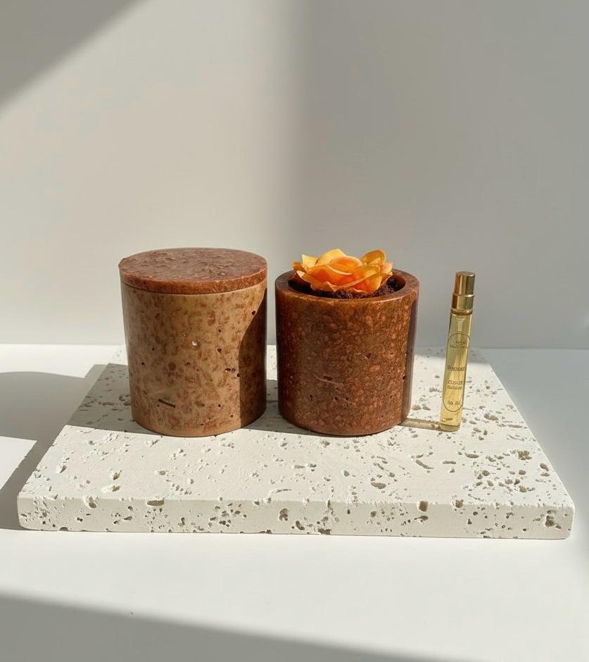Citrus Harmony – Carnelian Energy Ritual Candle | Luxury Crystal Soy Candle