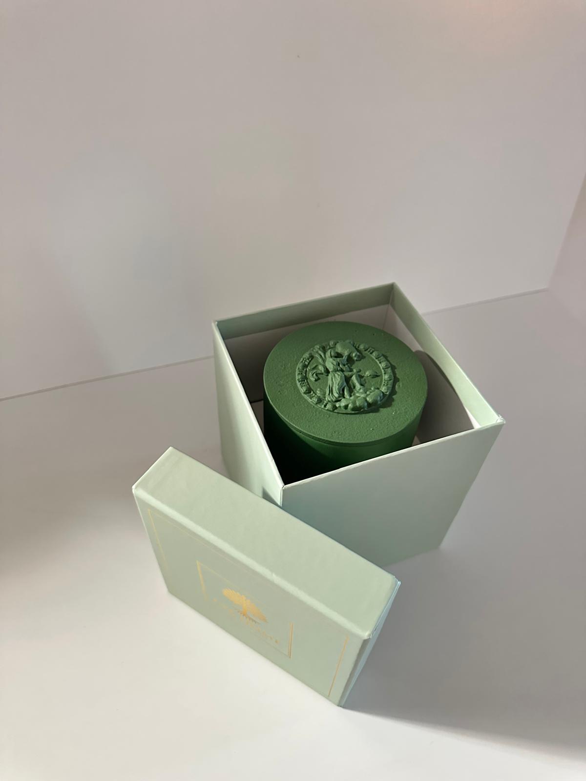 Aquarius – Zodiac Energy Candle | Sacred Innovation Ritual