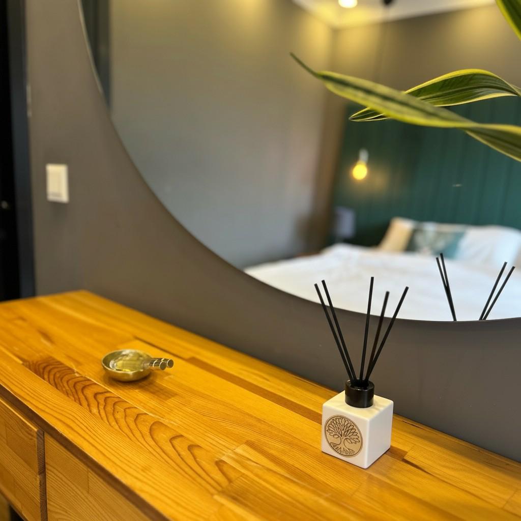 EARTH HARMONY – Grounding & Balance Energy | Luxury Home Fragrance